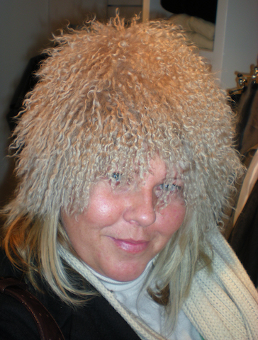 Rachel-in-Iceland-wearing-a-very-furry-fluffy-hat