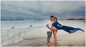 Gold-Coast-Beach-Maternity-photography-with-waves-and-the-water